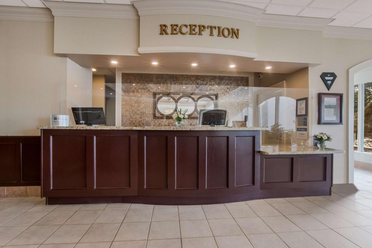 Best Western Brantford Hotel And Conference Centre Ngoại thất bức ảnh