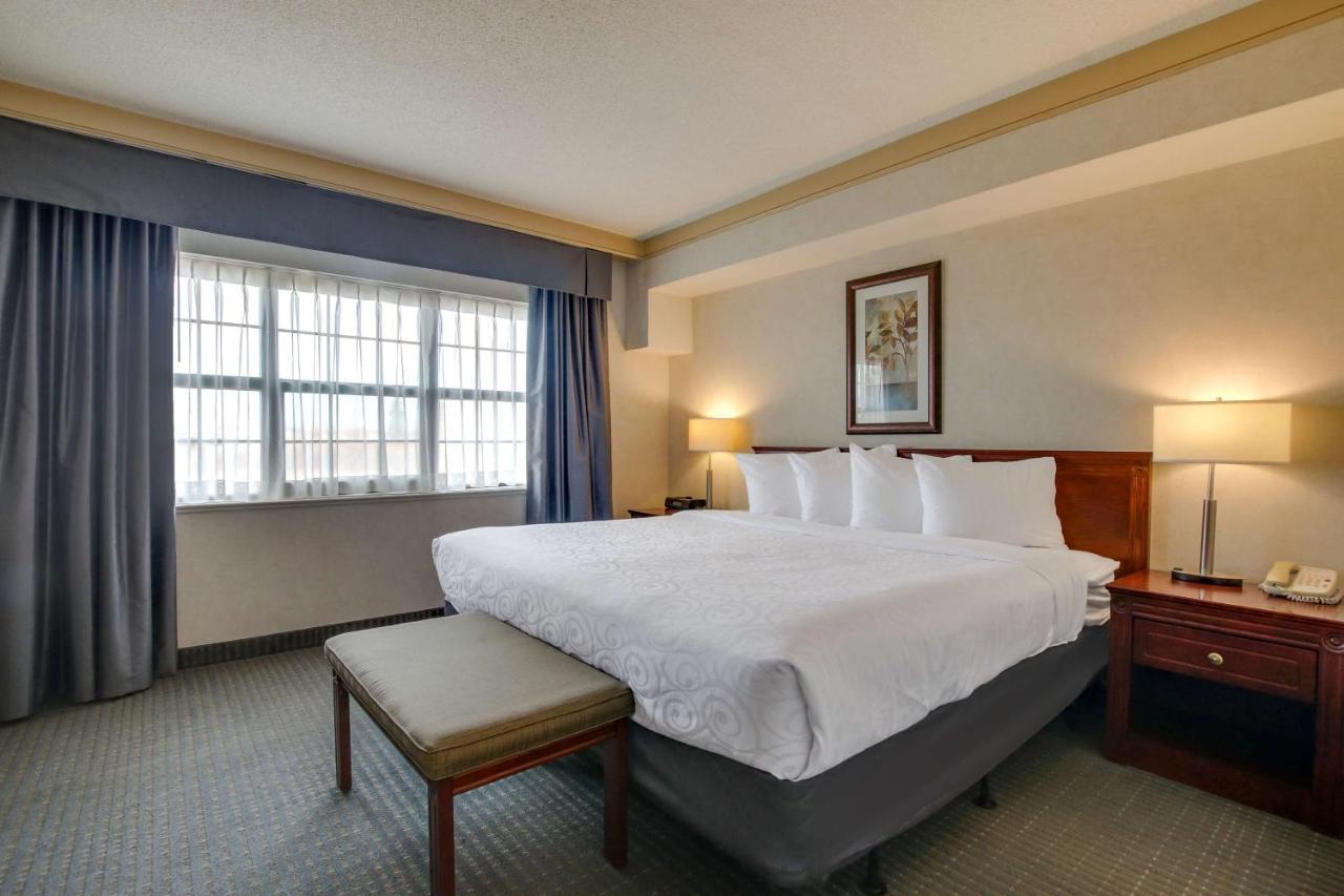 Best Western Brantford Hotel And Conference Centre Ngoại thất bức ảnh