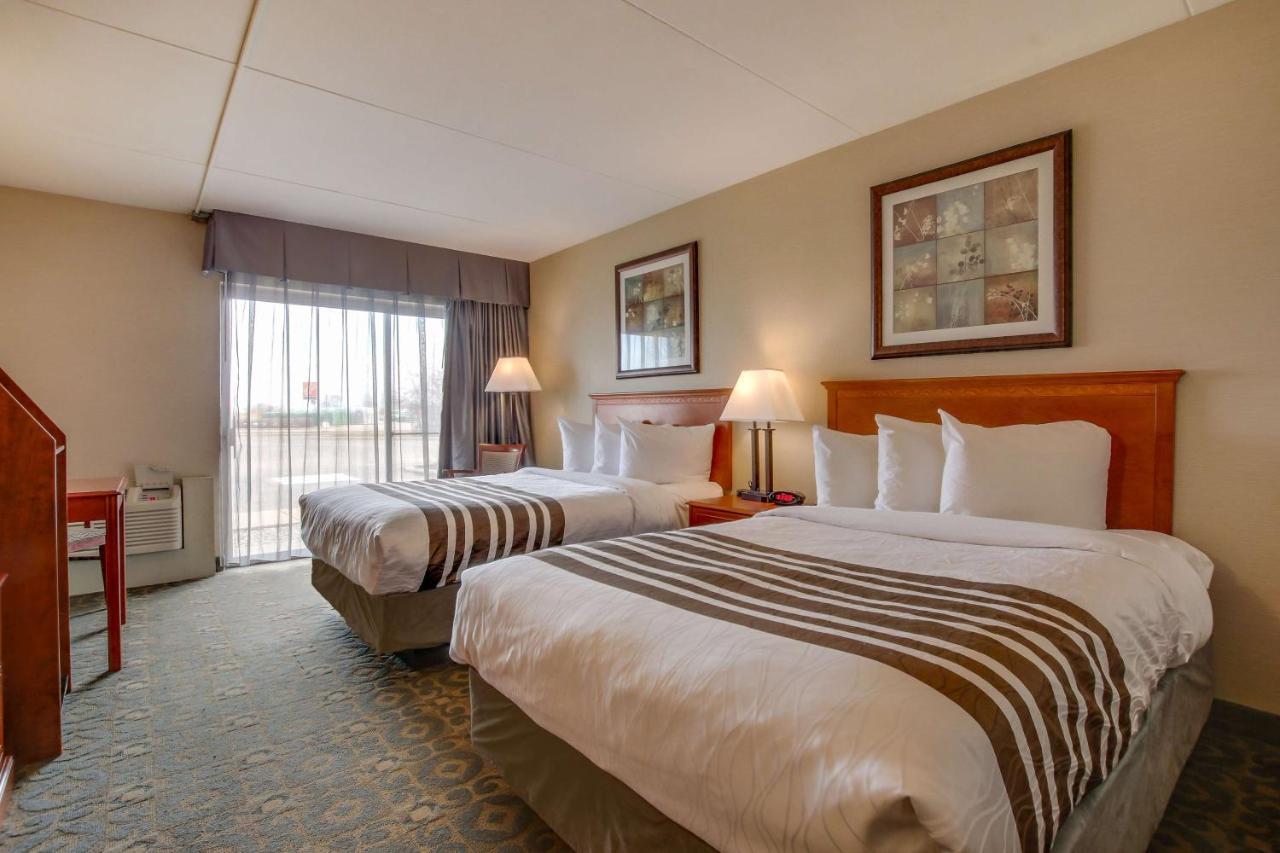 Best Western Brantford Hotel And Conference Centre Ngoại thất bức ảnh