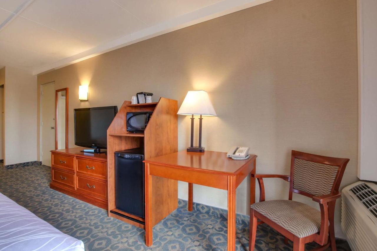 Best Western Brantford Hotel And Conference Centre Ngoại thất bức ảnh