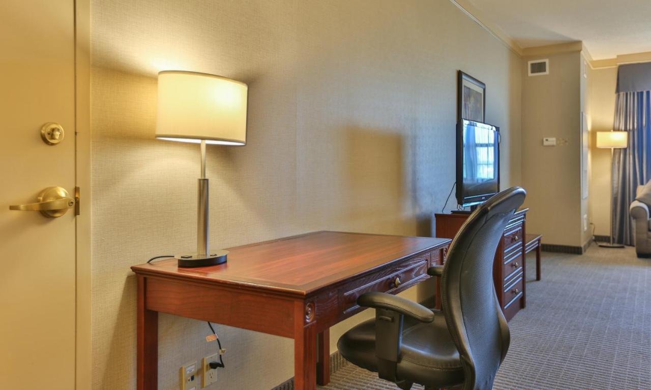 Best Western Brantford Hotel And Conference Centre Ngoại thất bức ảnh